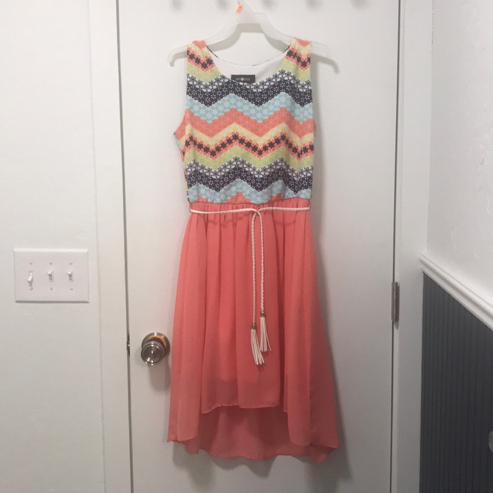 Cute sleeveless dress for summer